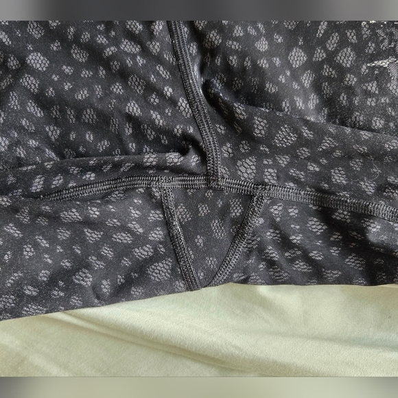 Lululemon Leggings - Picture 4 of 9
